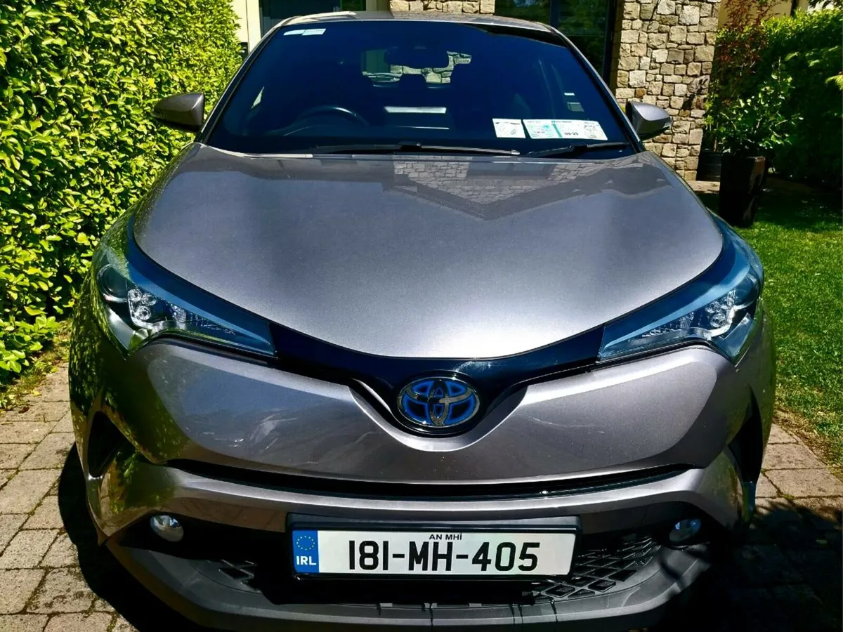 2018 Toyota C-HR Hybrid – 71,000 km - Image 2