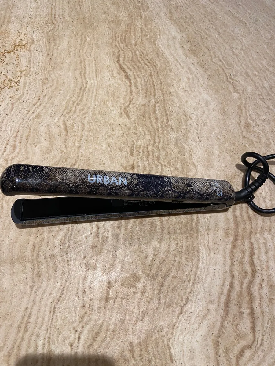 Hair Straightener / Iron - Image 3