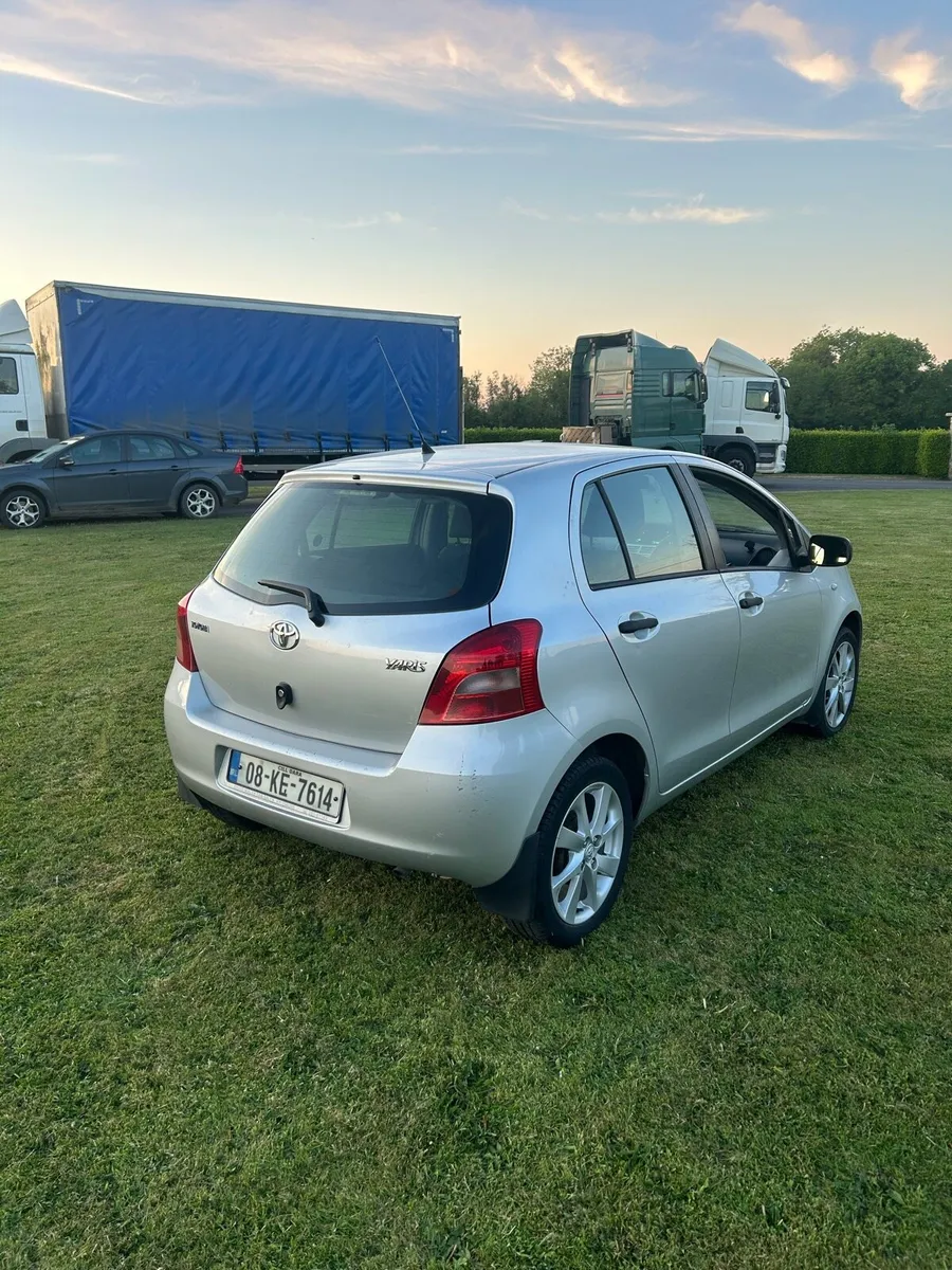 Toyota Yaris - Image 3