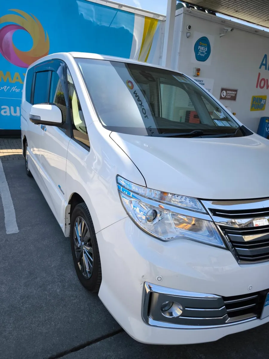 Nissan Serena 2015 2.0 8 SEAT Automatic Hybrid - Image 3