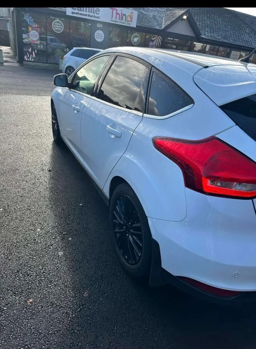 Ford focus 1.0L - Image 3