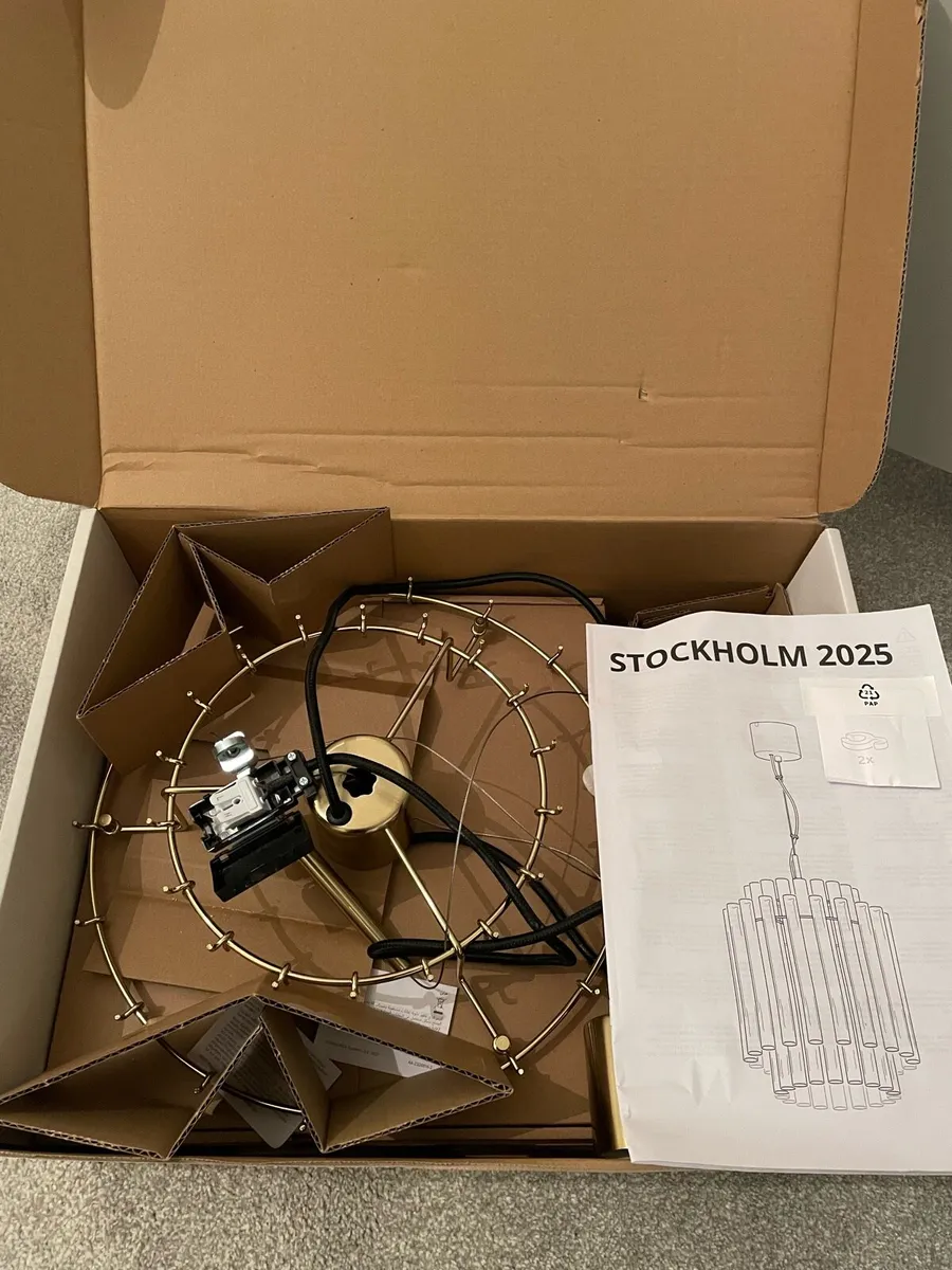 Stockholm 2025 Pendant Lamp - Image 4