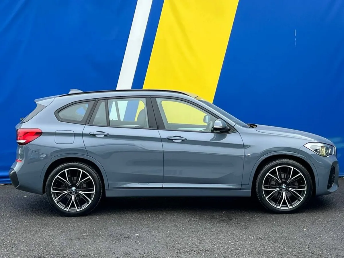 BMW X1 M-SPORT XDRIVE25e 1.5 HYBRID // HEADS-UP DI - Image 2
