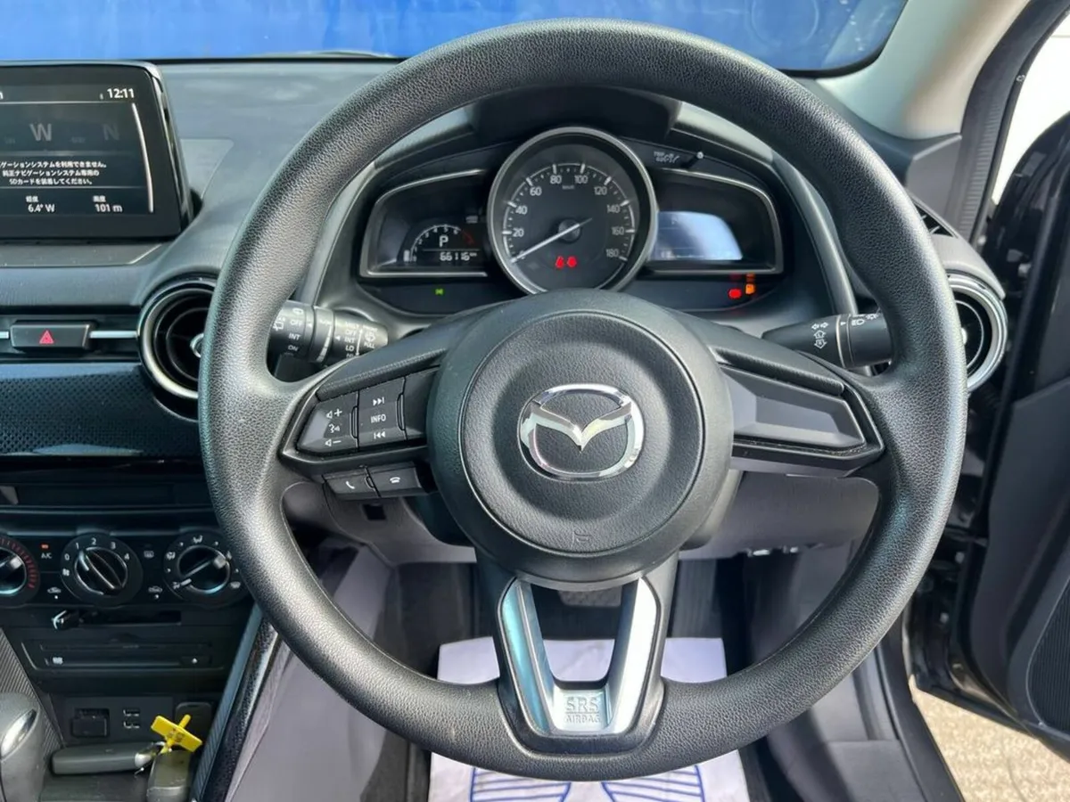 Mazda Demio DEMIO SKYACTIV 1.3 AUTO // FULL SERVIC - Image 4