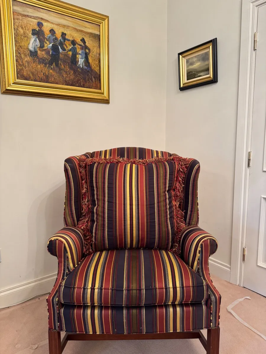 Armchairs - Image 1