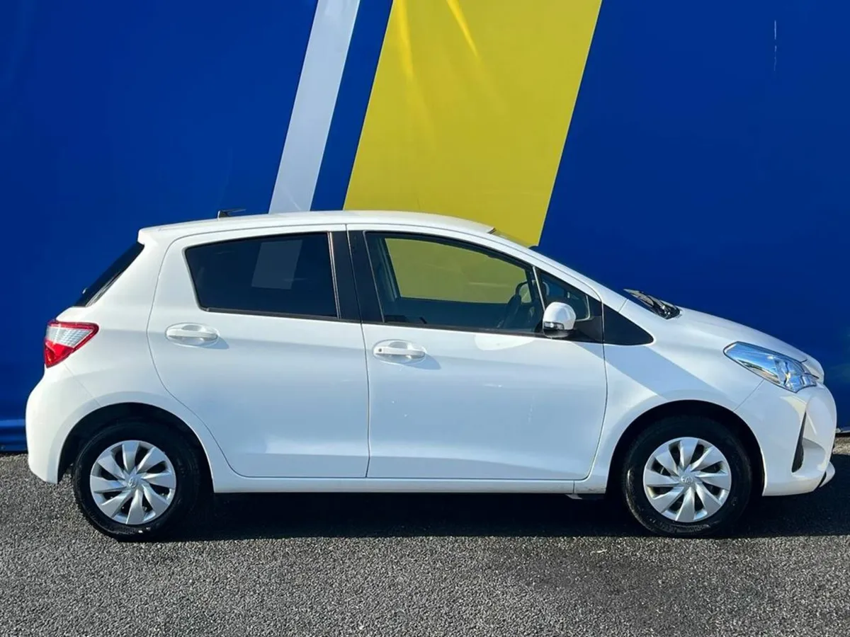 Toyota Yaris 1.0 AUTO // NEW NCT // REVERSE CAMERA - Image 2