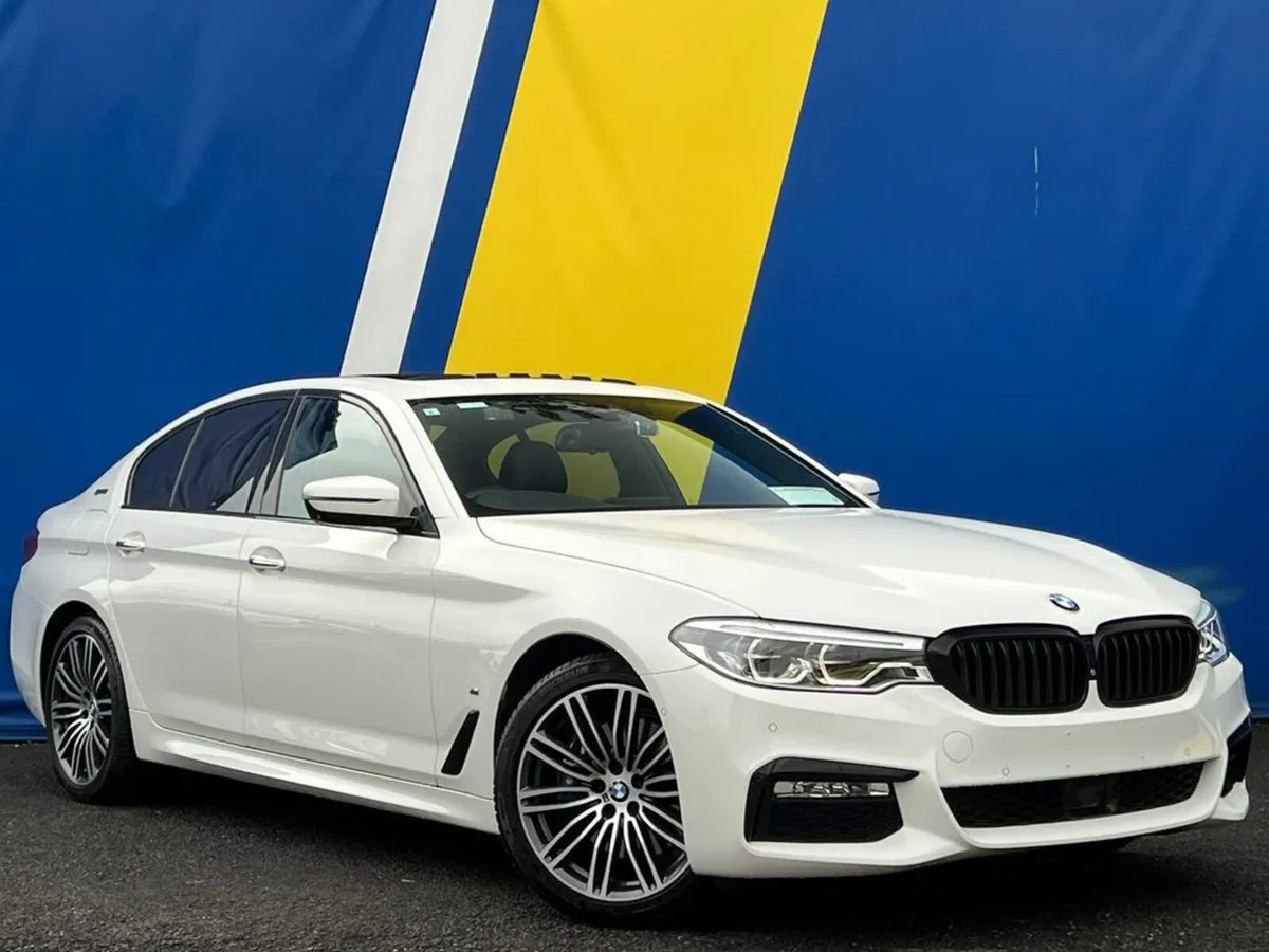 BMW 5-Series 530e M-SPORT 2.0 HYBRID // OPENING SU - Image 3