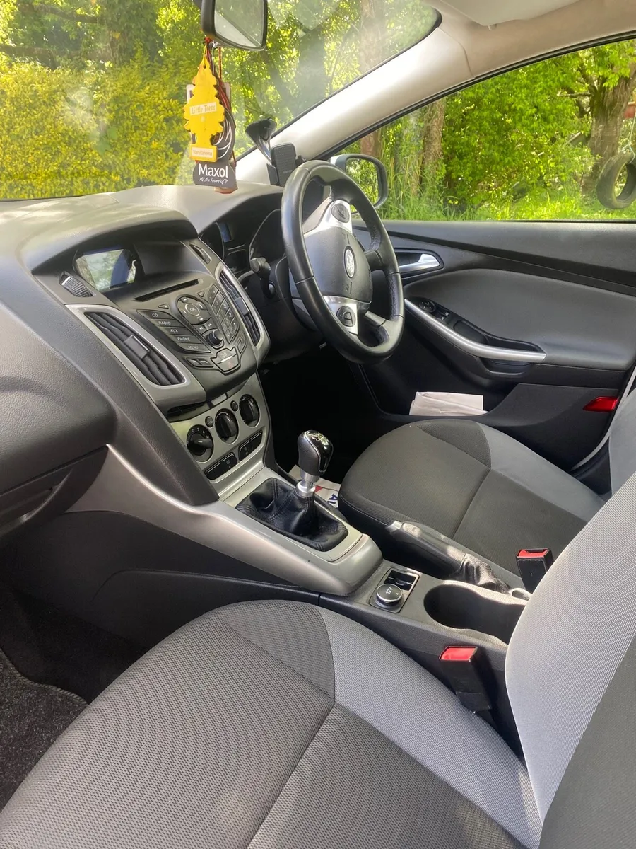 2011 New Style Ford Focus low Mileage - Image 3