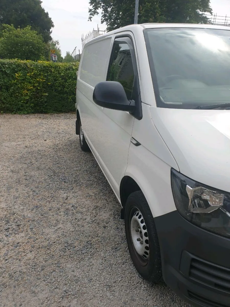 Volkswagen Transporter 2017 - Image 4