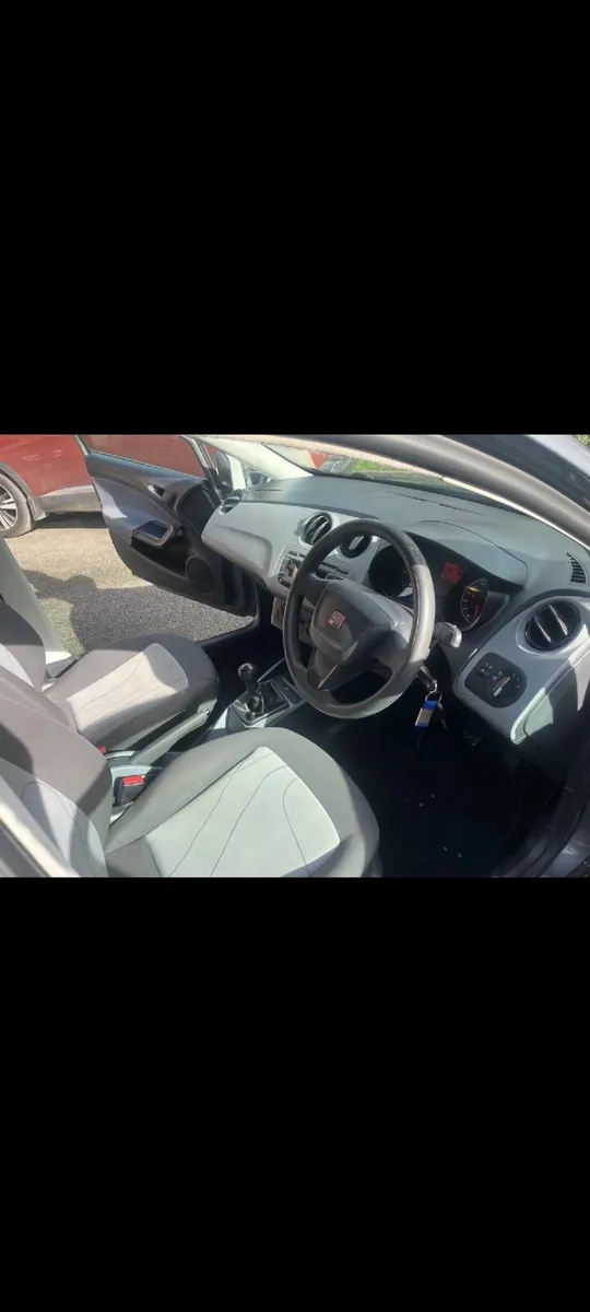 SEAT Ibiza 2012 - Image 4