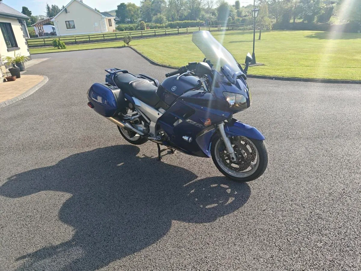 2005 Yamaha FJR1300 - Image 1