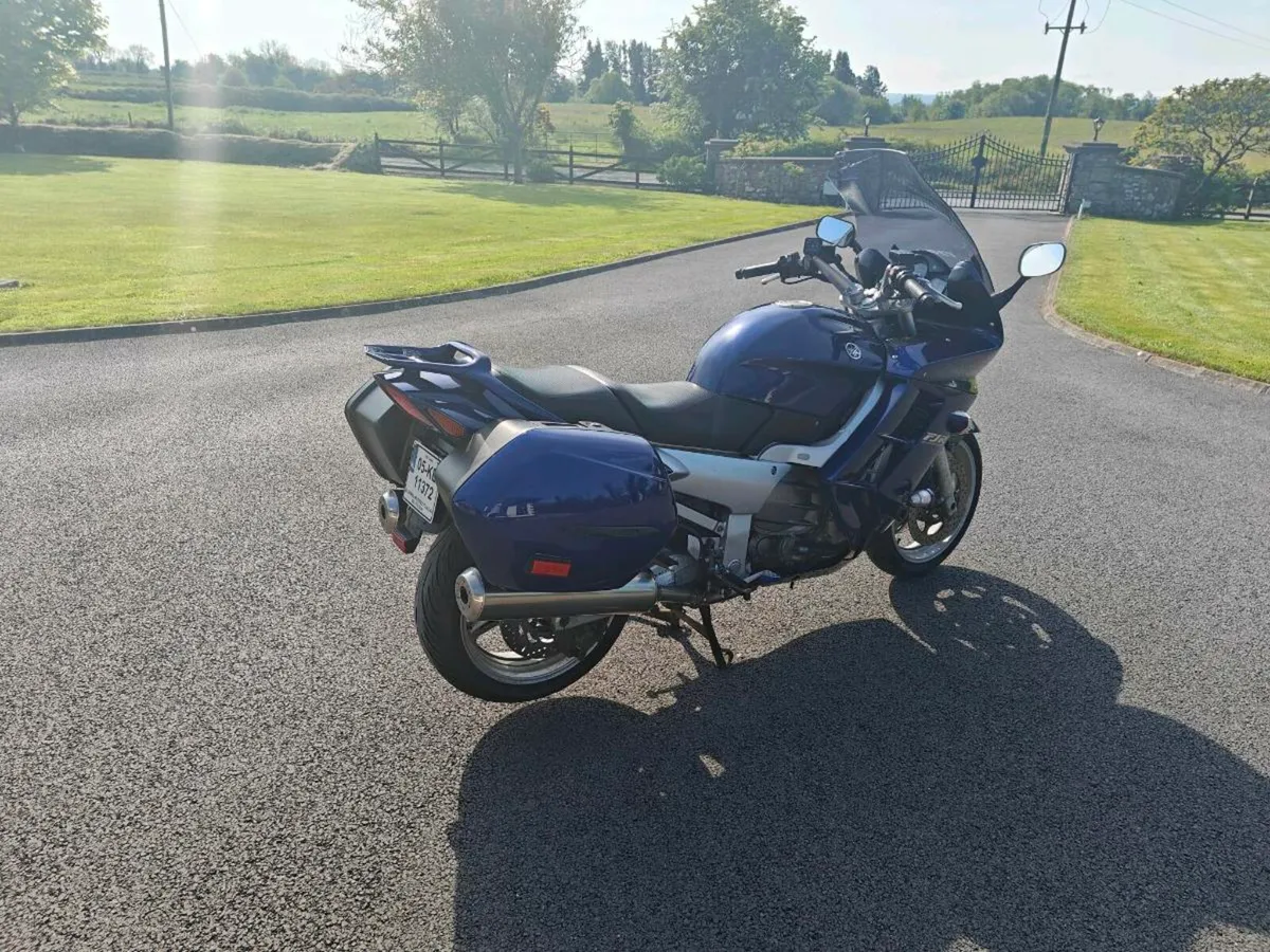 2005 Yamaha FJR1300 - Image 2