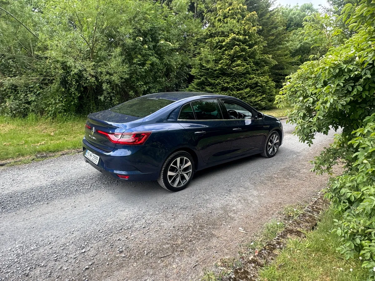 18 Renault Megane 1.5 DCI DYNAMIC - Image 2