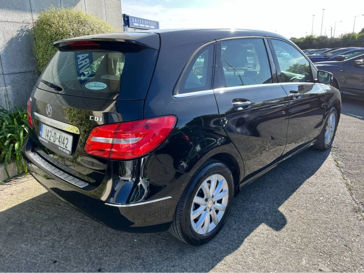 Mercedes-Benz B-Class 180 CDI Automatic 1.5 Diese - Image 4