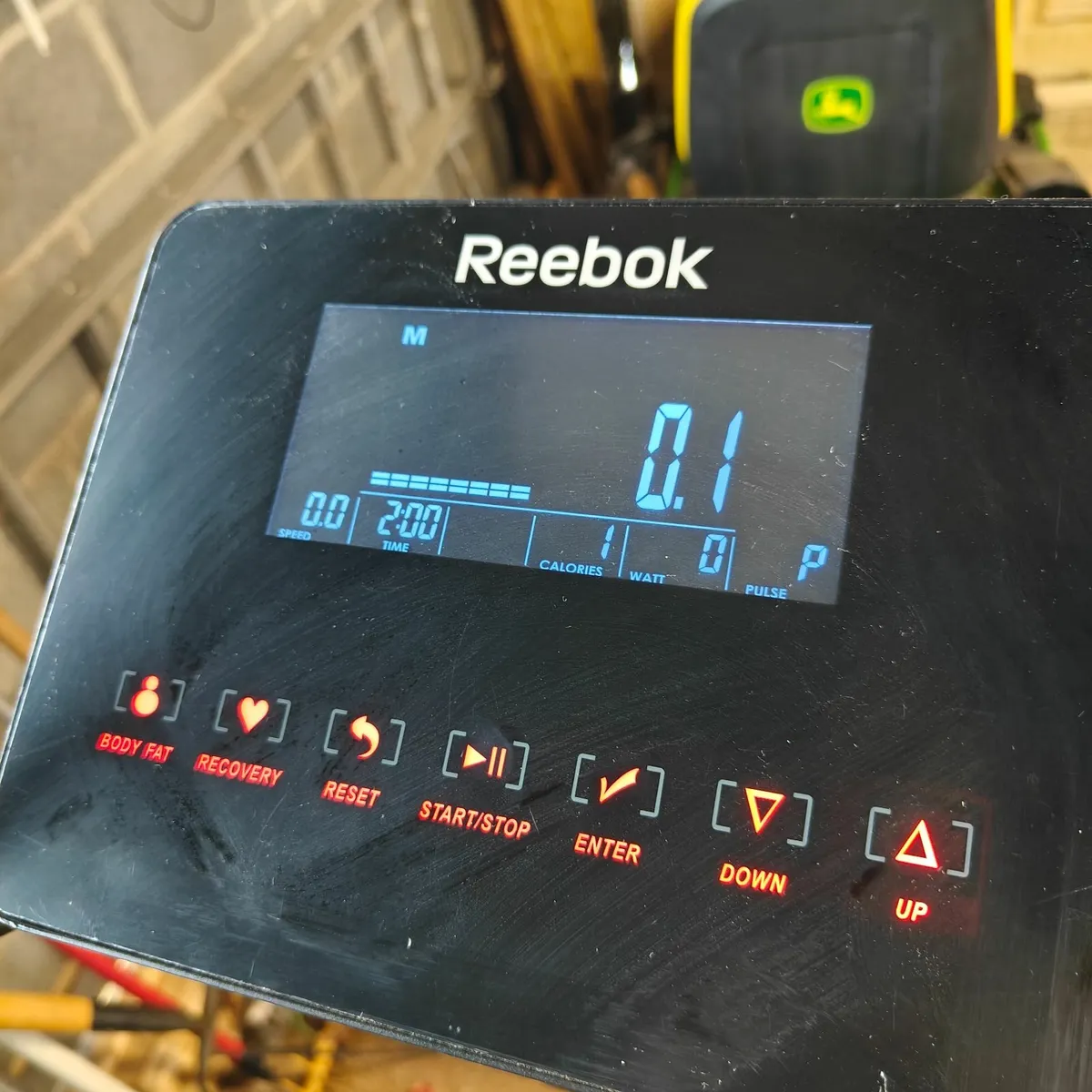 Reebok ZR10 electronic cross trainer - Image 4