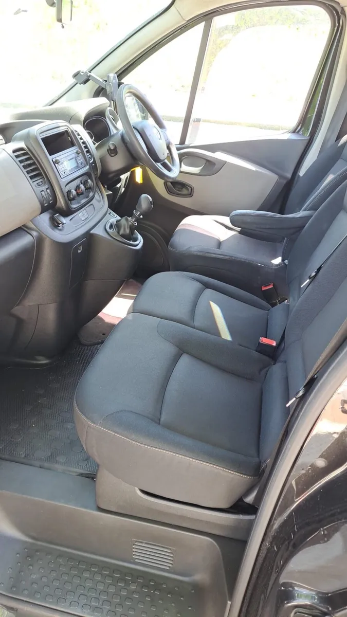 2015 Renault Trafic - Image 4