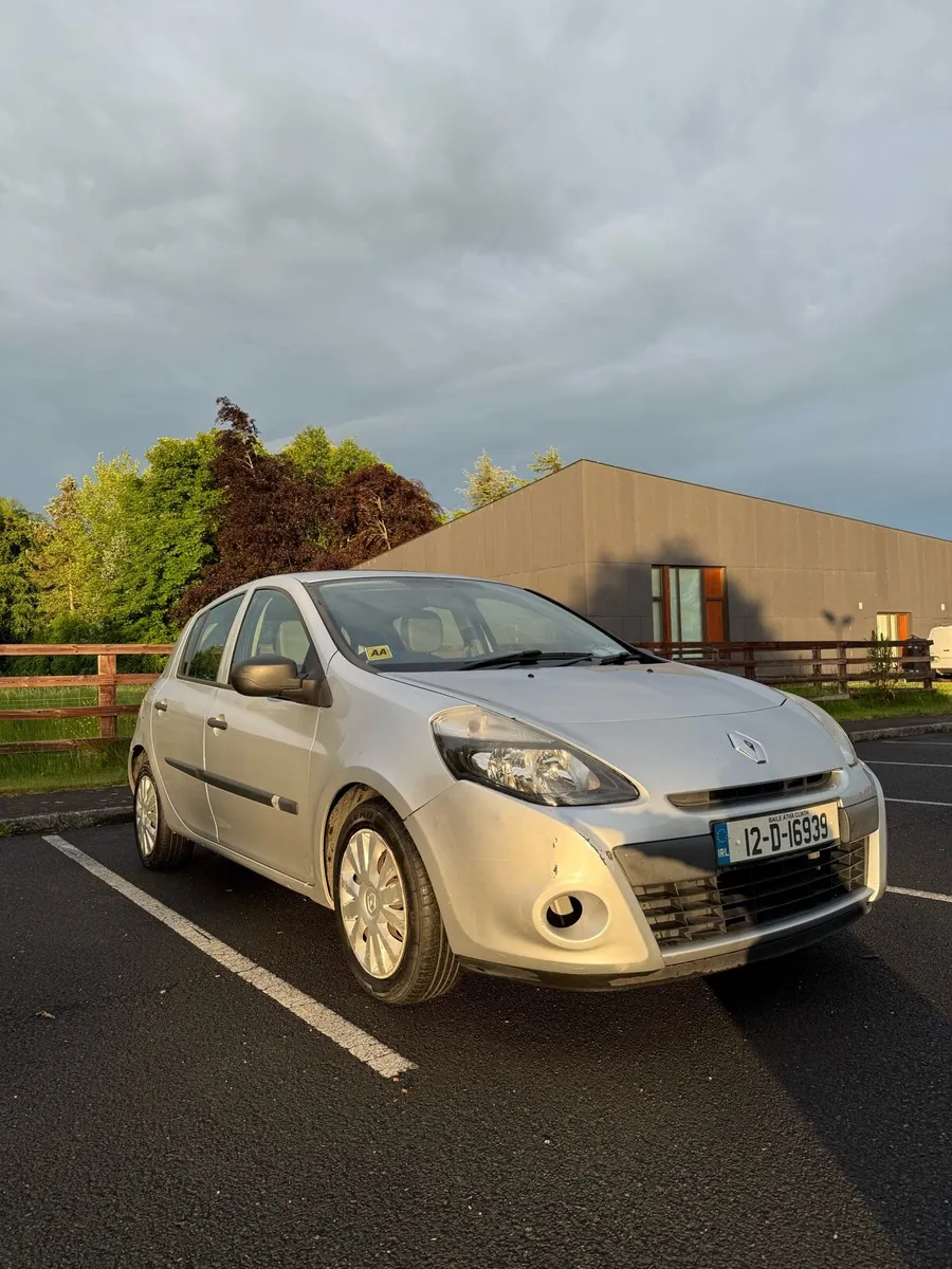 Renault Clio 1.2 Petrol - Image 3