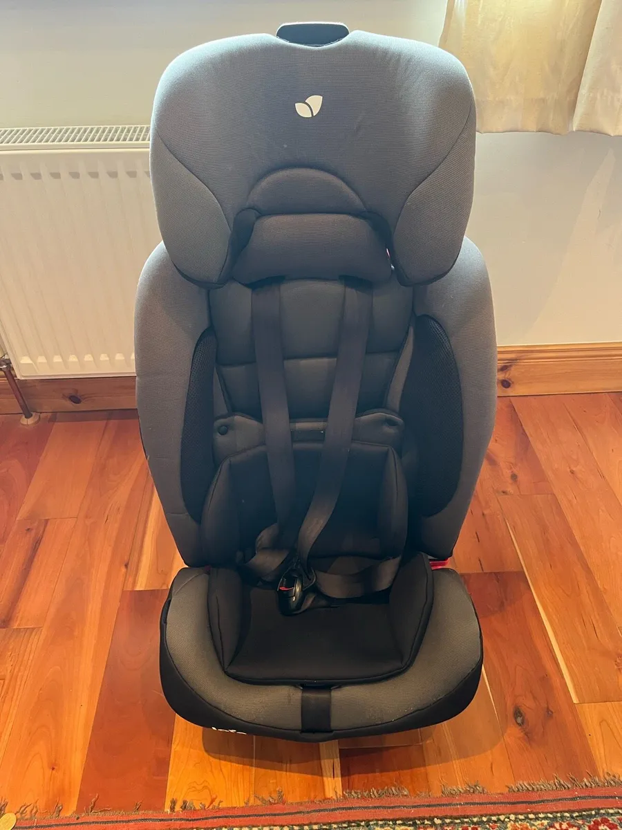 1-2-3 Joie car seat - Image 1