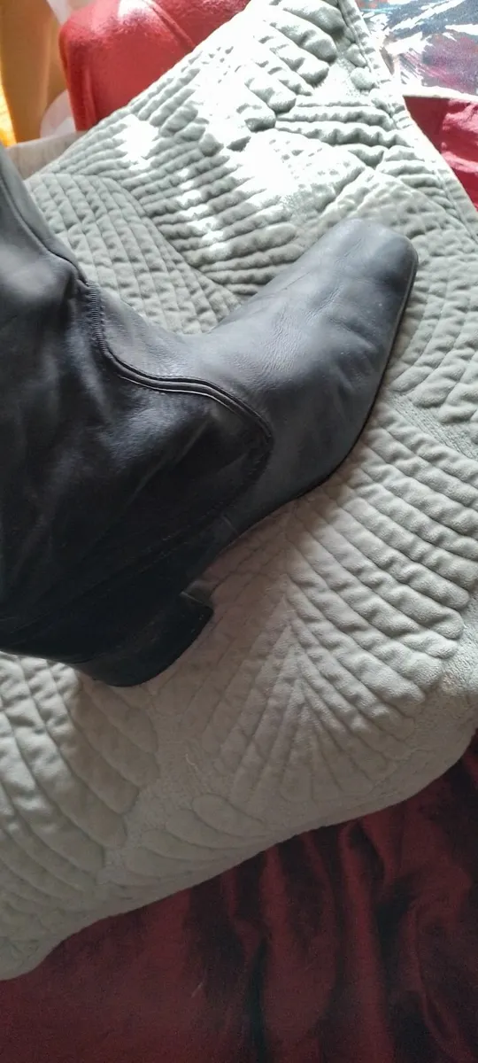 Crossdresser? Lingerie boots shoes - Image 4