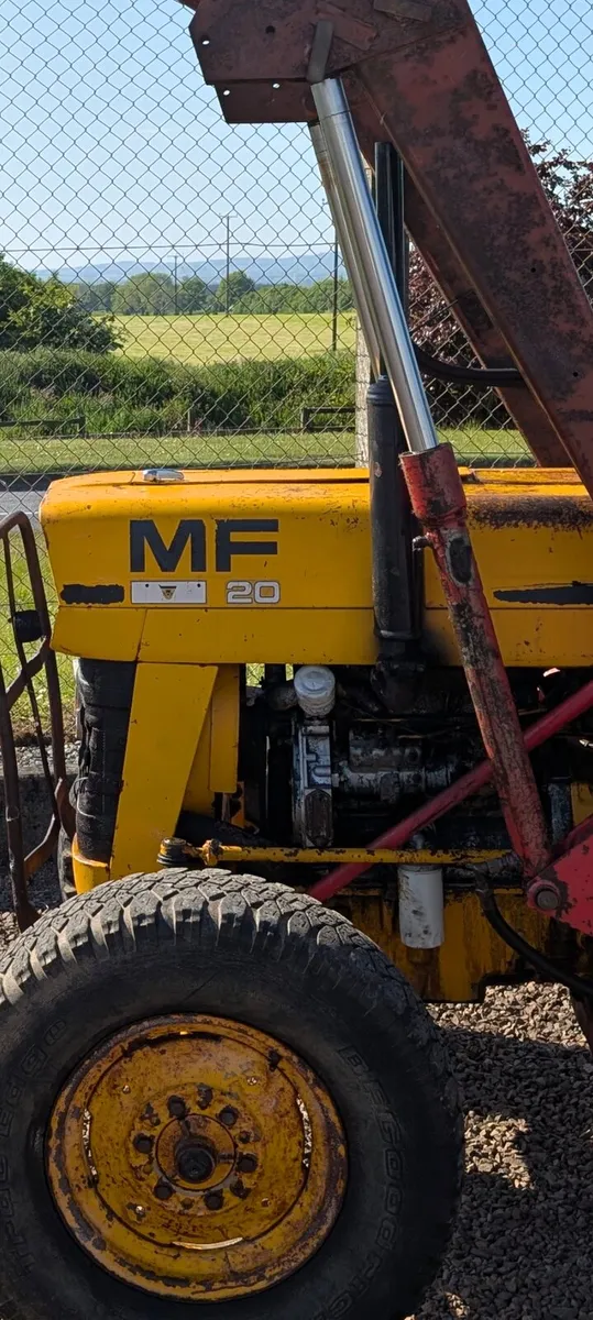 Massey Ferguson 20 - Image 1