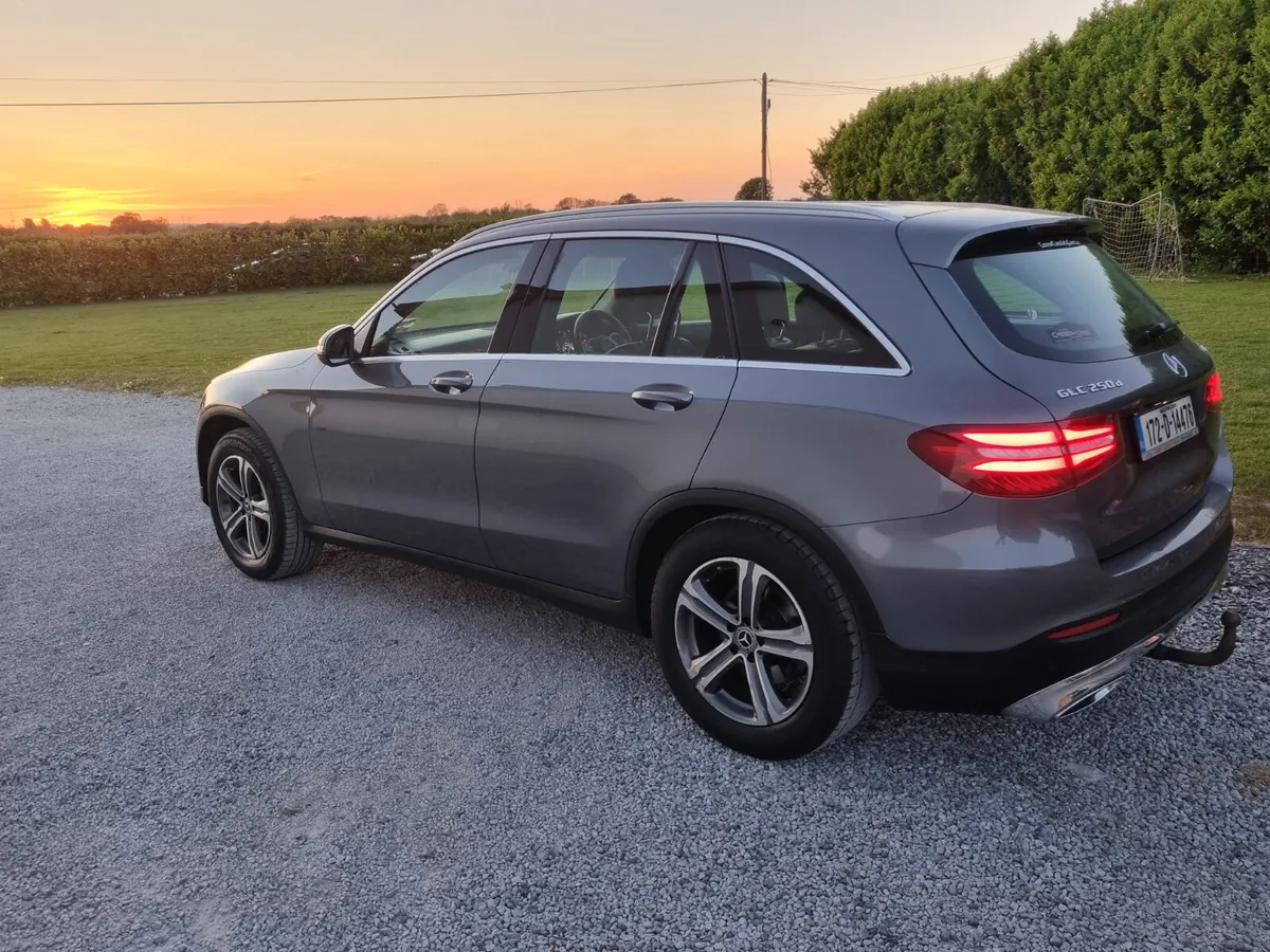 172 Mercedes GLC 250 Cdi 4Matic - Image 4