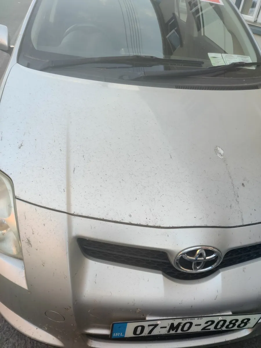 Car - Image 1