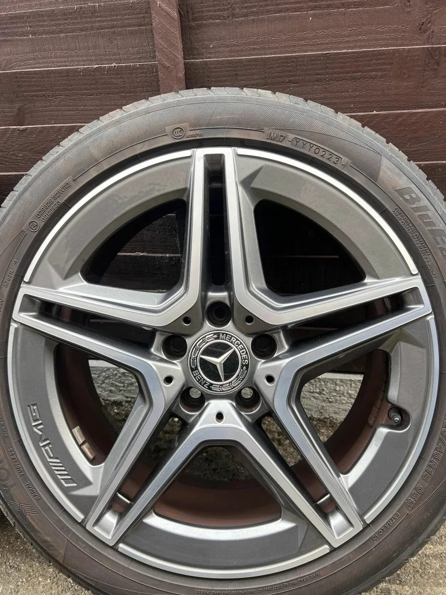 Genuine 2018+ Mercedes AMG A/CLA Class 18" wheels - Image 4