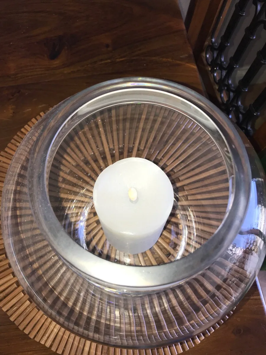 Heavy glass bowl with candle - Image 4