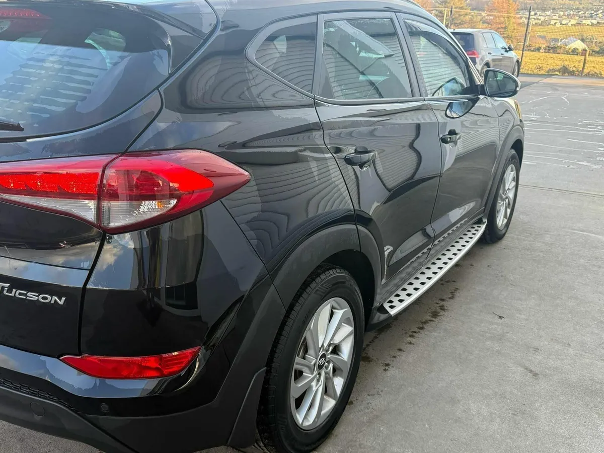 Hyundai Tucson 2017 - Image 2