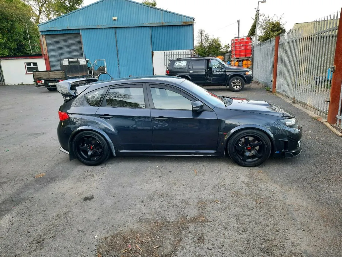 Subaru impreza wrx sti type UK - Image 4