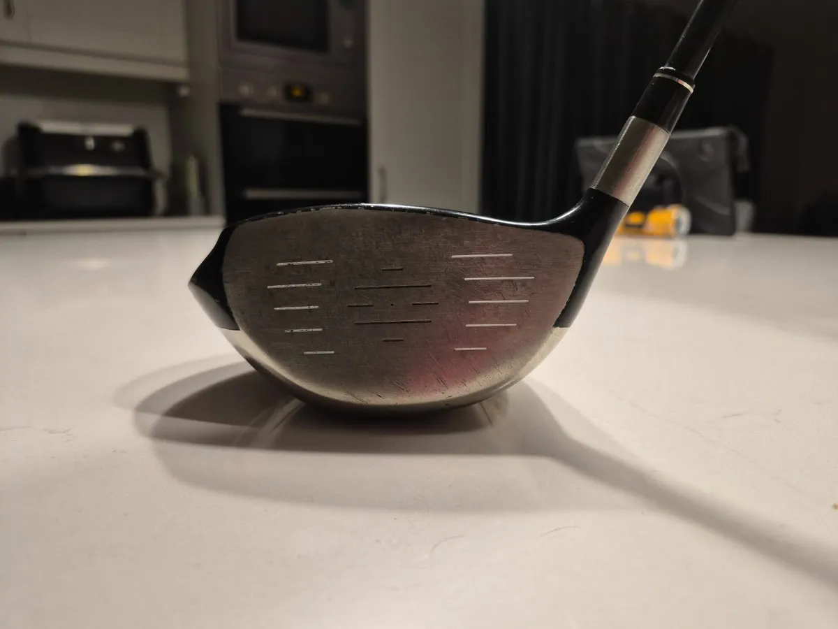Taylormade burner driver - Image 3