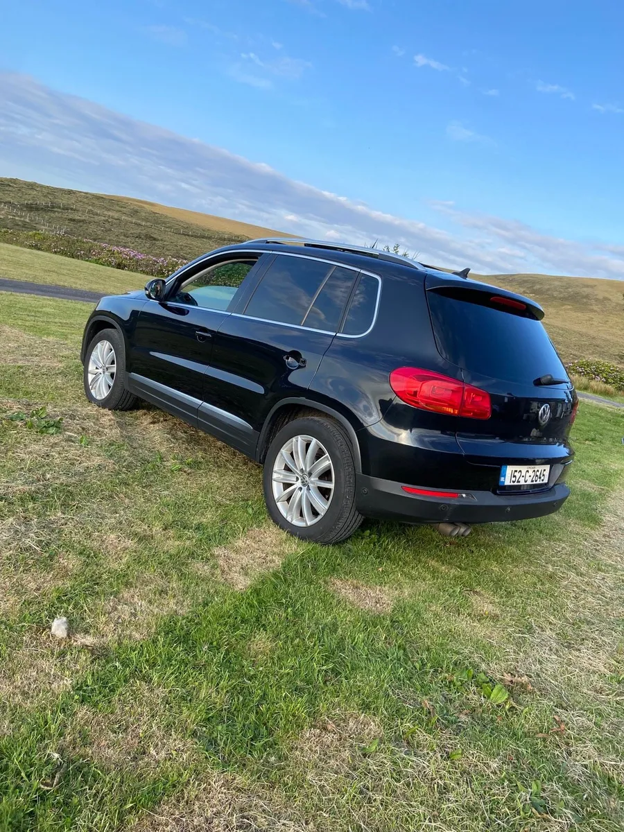 152 Volkswagen Tiguan - Image 2