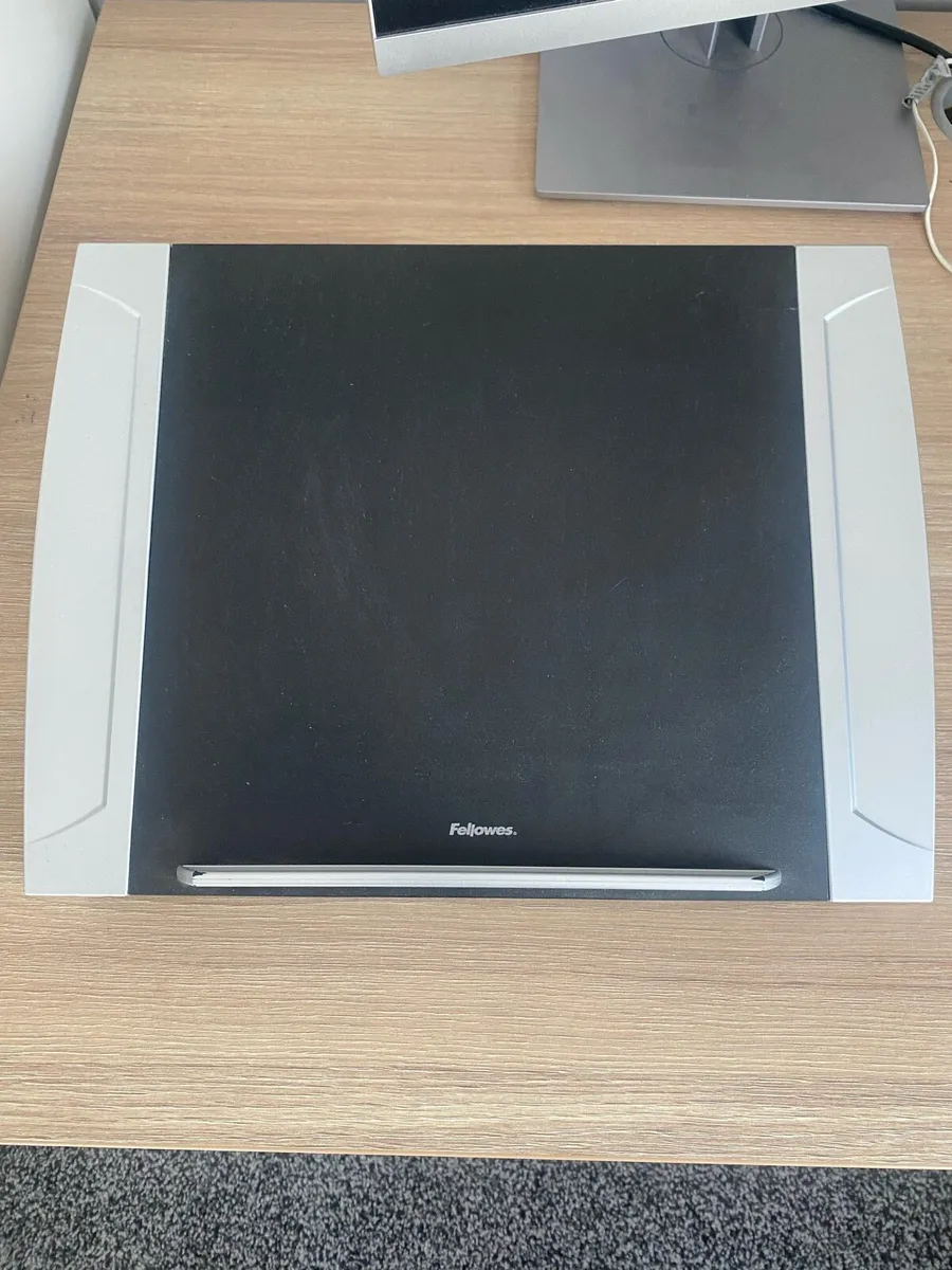 Laptop Raiser - Image 3