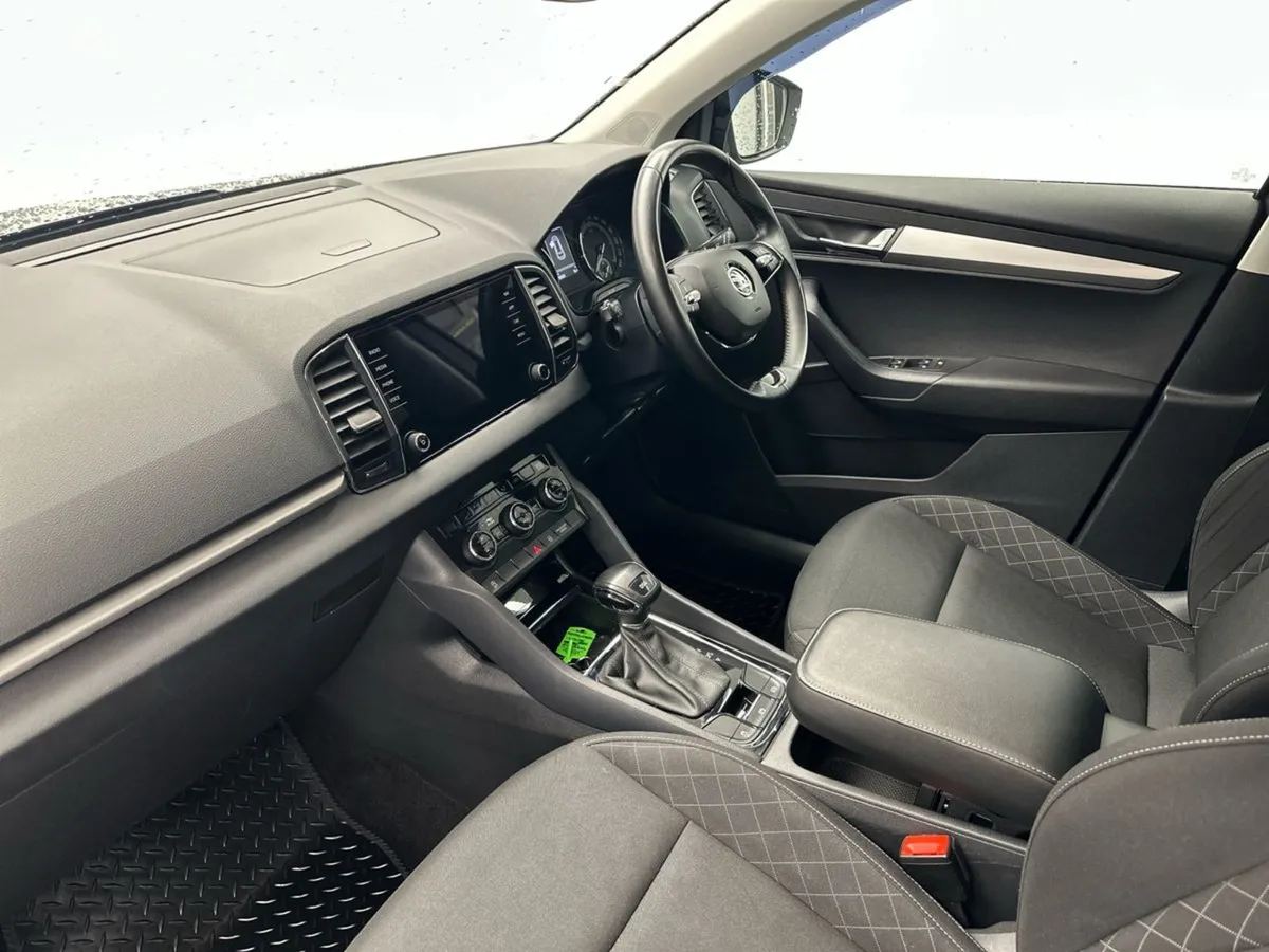 Skoda Karoq 1.6tdi AMB  dsg   85 P/W - Image 4