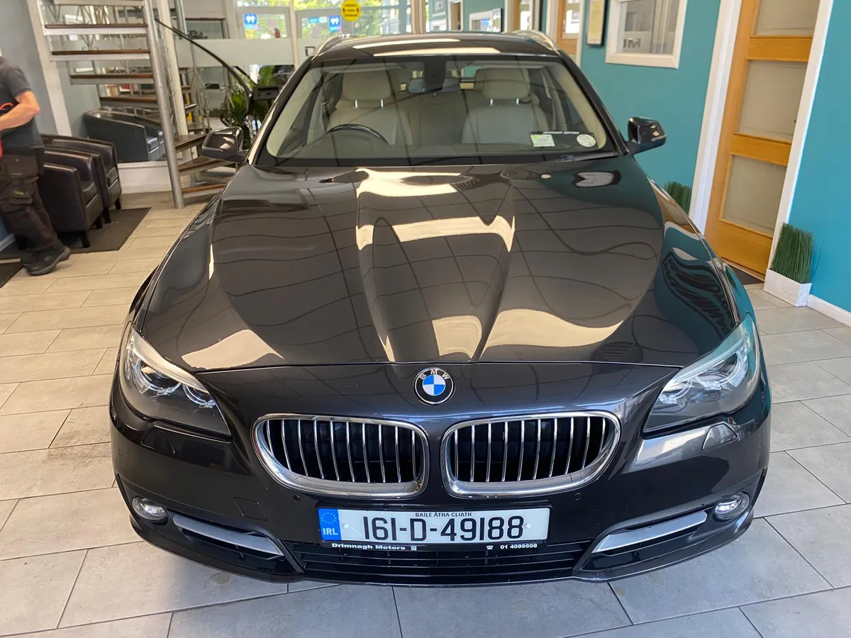 Bmw 520 D SE FULL SERVICE HISTORY - Image 2