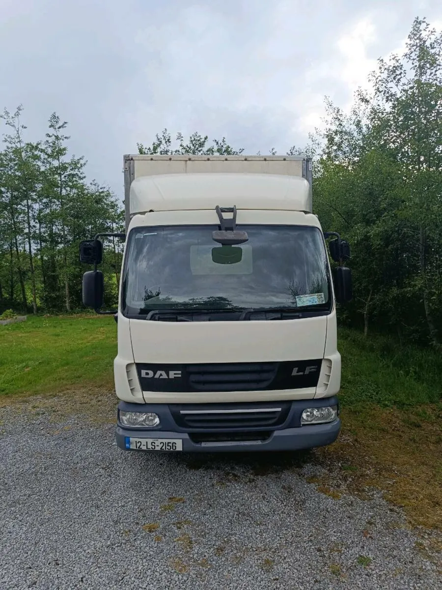 2012 Daf Curtain sider - Image 1