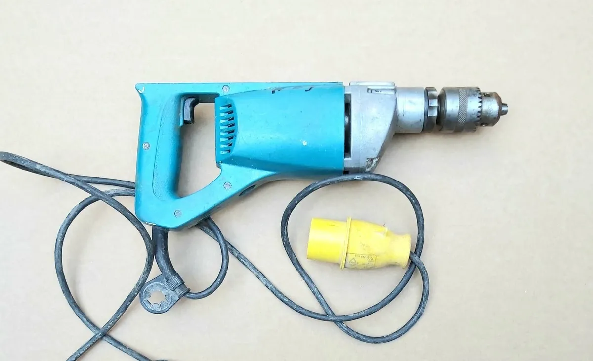 Makita 110 drill