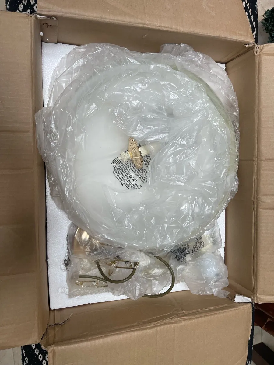 Brand New & Unused Chandelier Ceiling Light - Image 1