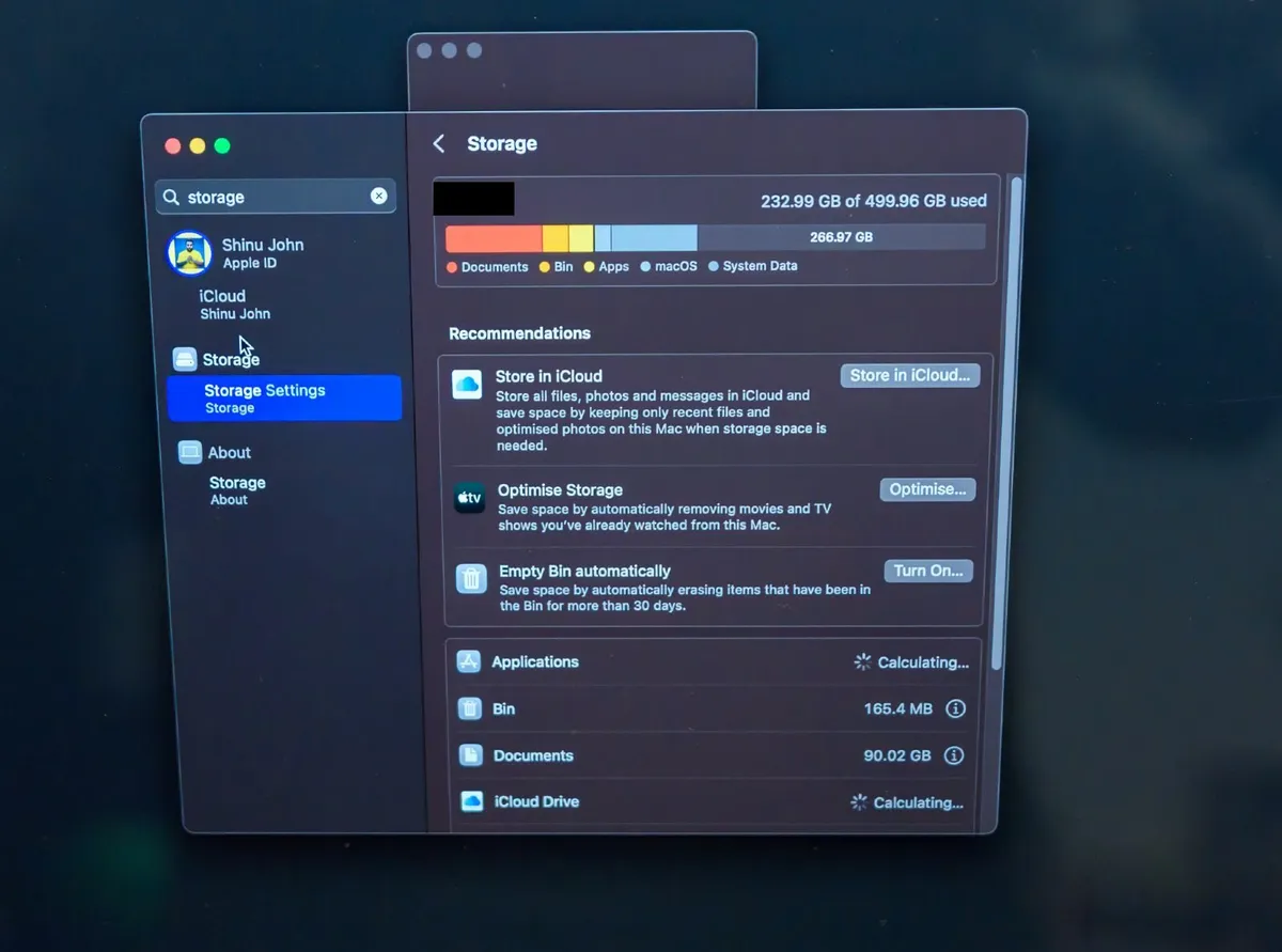 Macbook Pro - Image 4