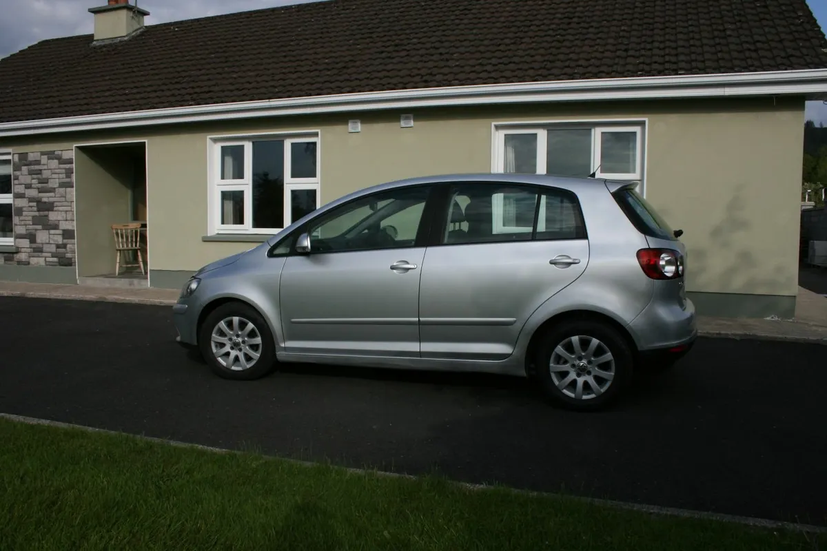 Volkswagen Golf 2008 - Image 3