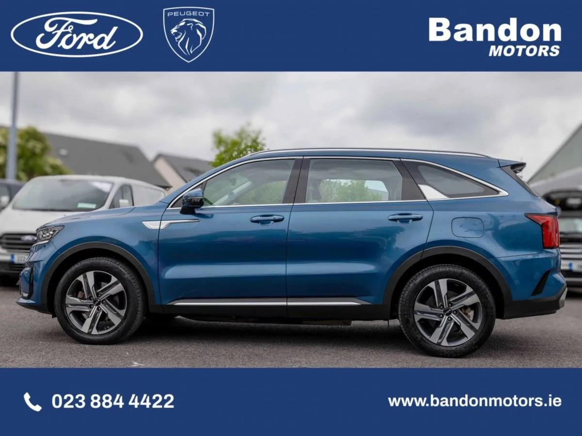 Kia Sorento 2023 Kia Sorento  7 Seater 1.6 Phev K - Image 2