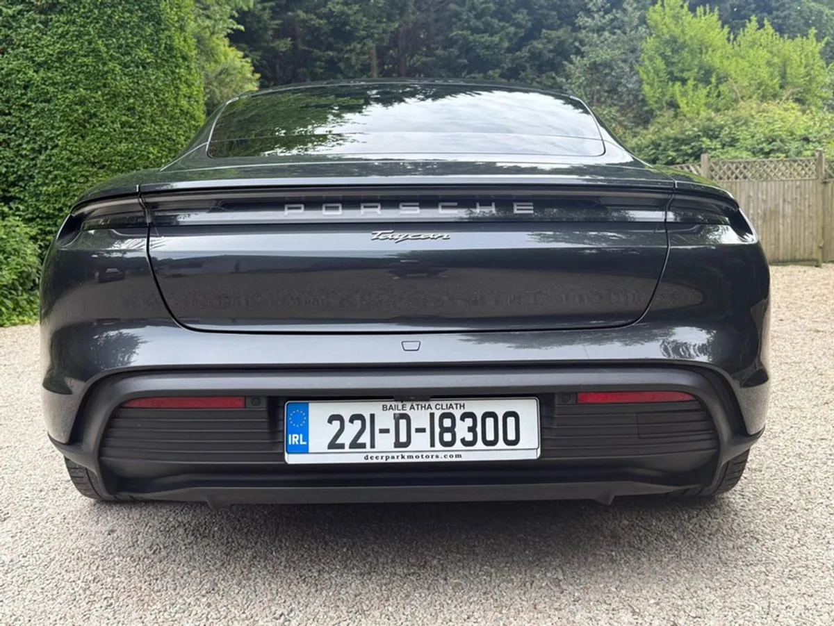 Porsche Taycan RWD  performance Battery Plus5 Sea - Image 4