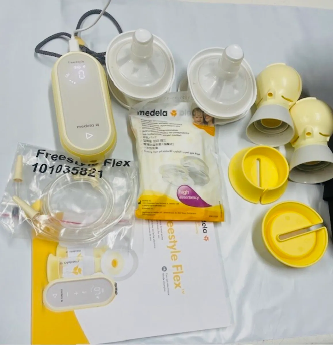 Medela FreeStyle Flex Double Electric Breast Pump - Image 4