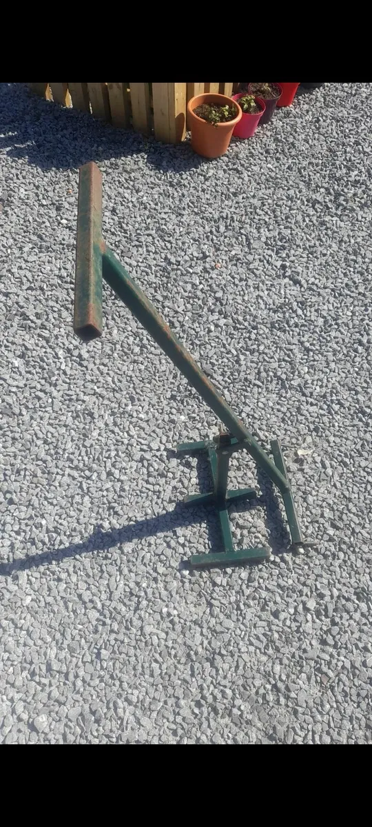 Wheelie bin - Image 1