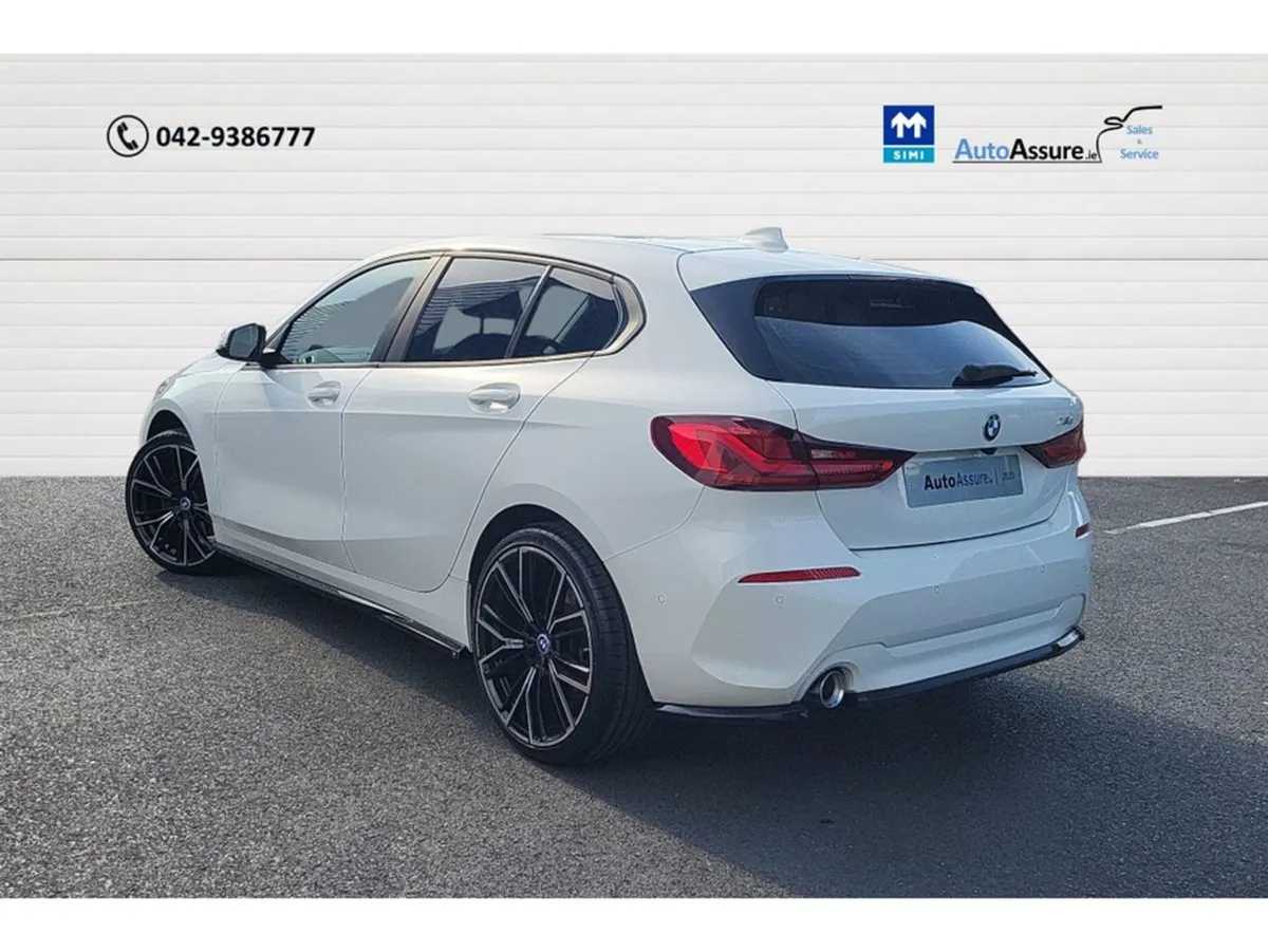 BMW 1 Series SE Upgraded 19 Inch Alloys / Sat Nav - Image 4