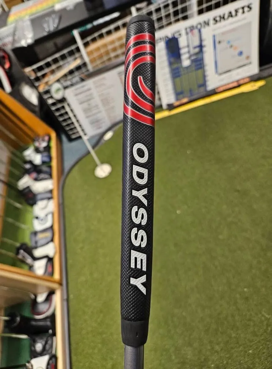 Odyssey Ten Triple Track Putter - Image 4
