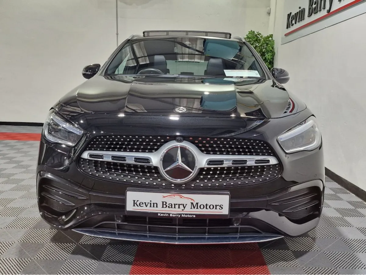 Mercedes-Benz GLA-Class 250E Premium Plus (pan Ro - Image 2