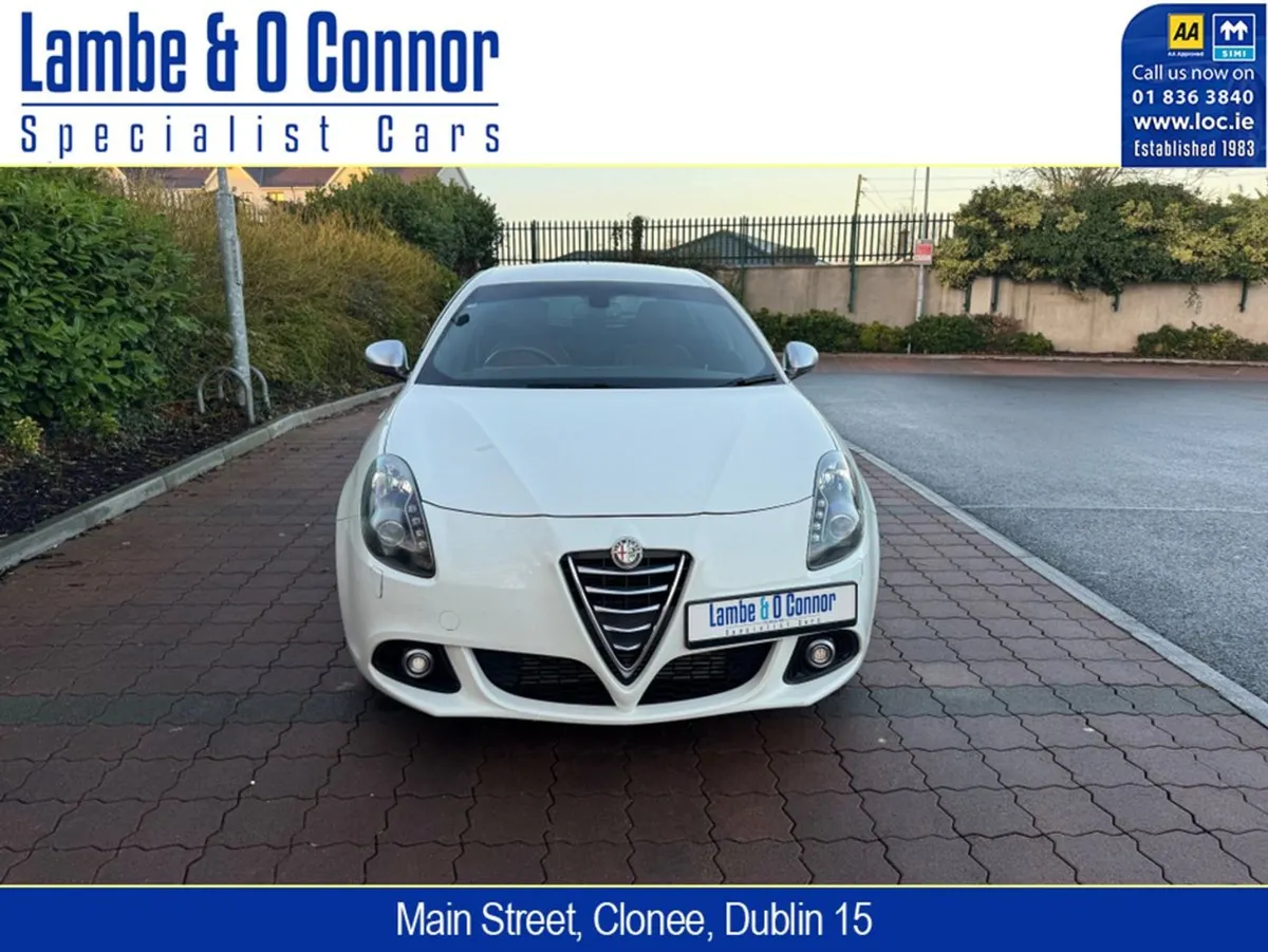 Alfa Romeo Giulietta 1.4 Automatic Sportivia Leat - Image 2