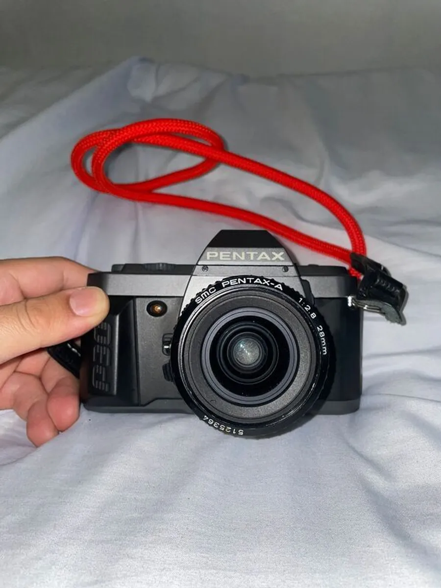 Pentax P30T 35mm SLR Film Camera with 50mm & 28mm Lenses, Excellent Condition, Fully Working - Image 1