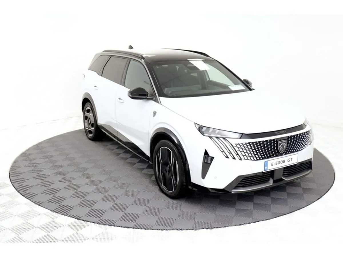 Peugeot 5008 E-gt 73kwh 210PS - 7 Seats  Up to 52 - Image 1